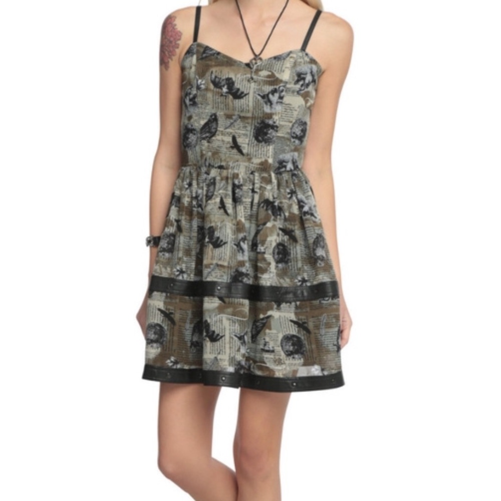 NTW— Vintage Halloween Newspaper Print Dress